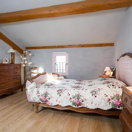 Du Levant Au Couchant - 2 Mitoyens A - Piscine - Jardin - 5 - 12 Personnes - 5 Minutes Du Village Medieval * Caylus