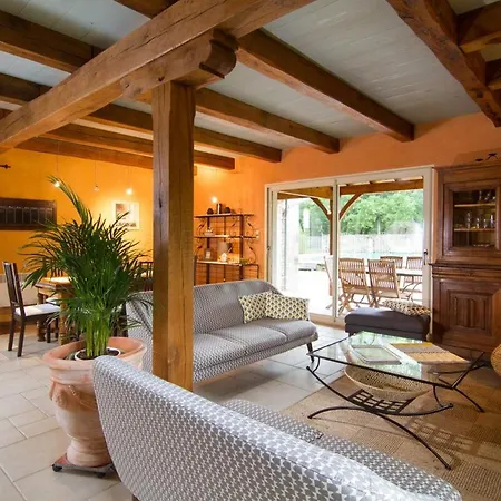 Casa de Férias Au Couchant à - Piscine - Jardin - 3 - 8 Personnes - 5 Minutes Du Village Médiéval Caylus