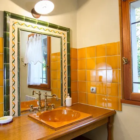 Du Levant Au Couchant - 2 Mitoyens A - Piscine - Jardin - 5 - 12 Personnes - 5 Minutes Du Village Medieval