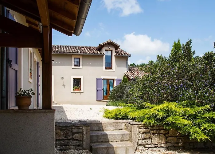 Hébergement de vacances Du Levant Au Couchant - 2 Mitoyens à - Piscine - Jardin - 5 - 12 Personnes - 5 Minutes Du Village Médiéval Caylus