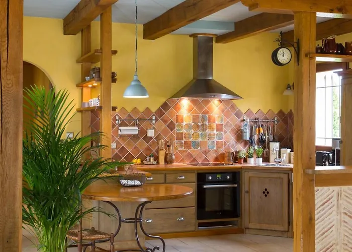 Hébergement de vacances Du Levant Au Couchant - 2 Mitoyens à - Piscine - Jardin - 5 - 12 Personnes - 5 Minutes Du Village Médiéval Caylus